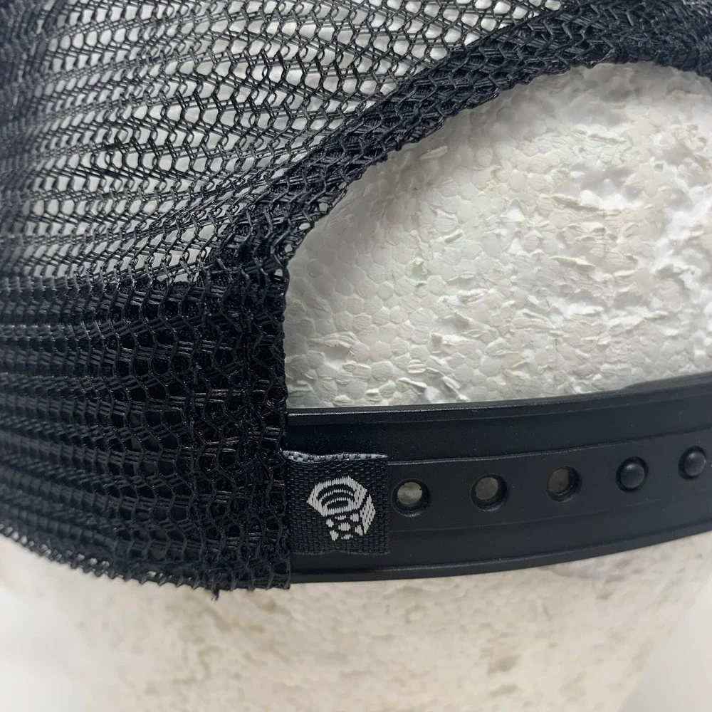 Mountain‎ Hardwear 93 Bear Trucker Hat Black SnapBack